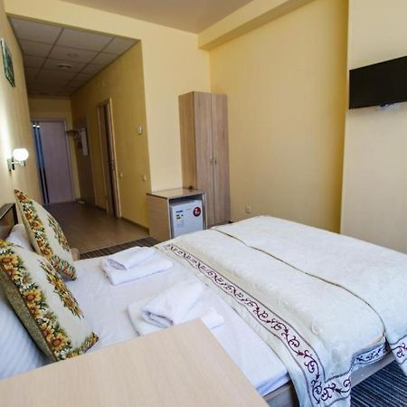 Сity Star Apartmens Dnepropetrovsk Exterior foto